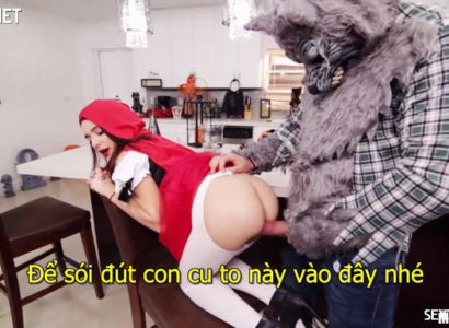 Cô bé quàng khăn đỏ cosplay bị sói chịch tới tấp sướng mê